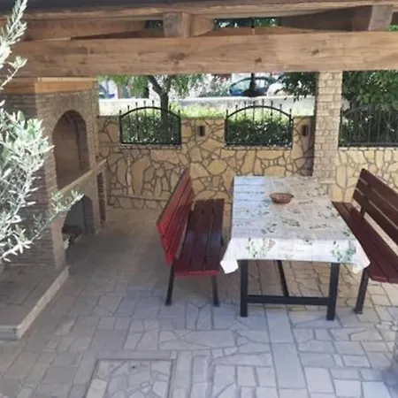 House Magdalena Holiday home Premantura